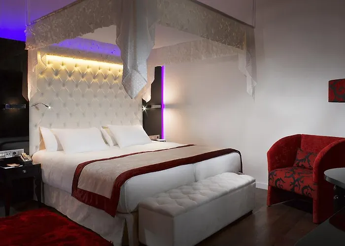 Отель Iberostar Grand 5*