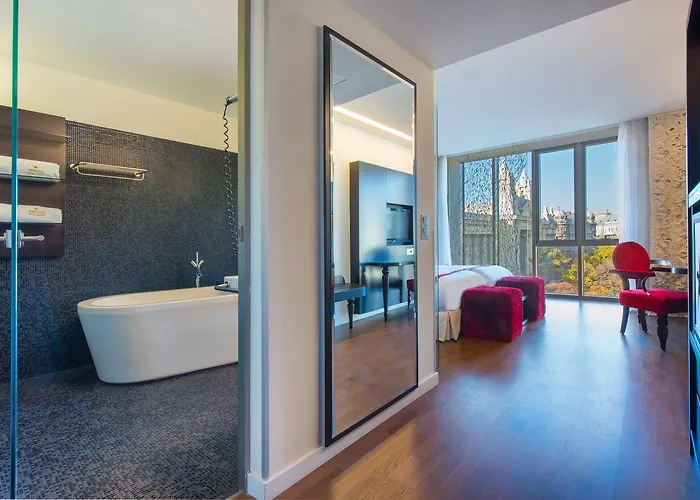 Iberostar Grand מלון